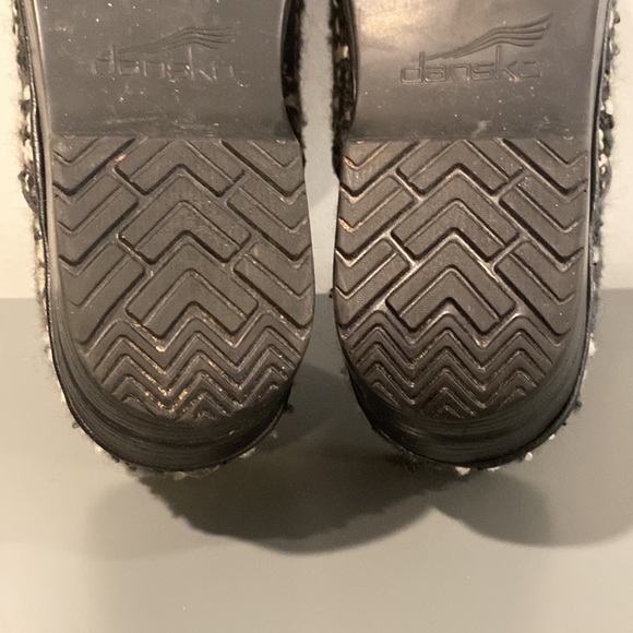EUC Dansko clogs sz 40 - Picture 10 of 13